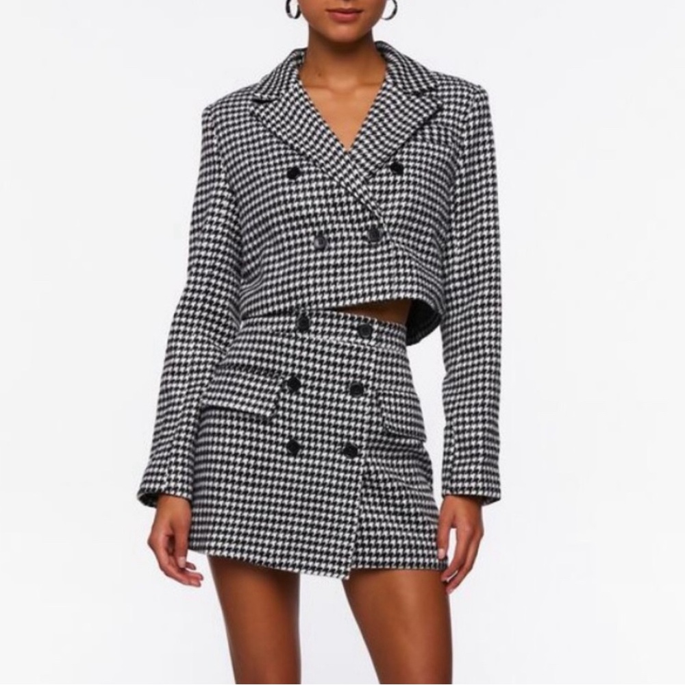 Forever 21 Black and White Houndstooth Blazer and skirt set